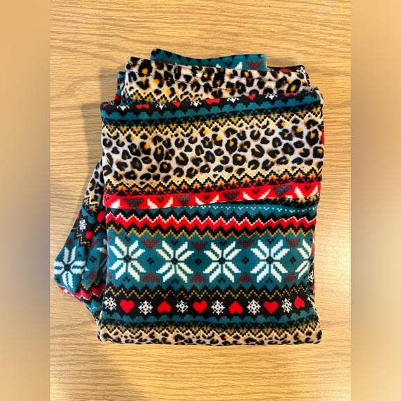 NWOT Leggings - Picture 3 of 3